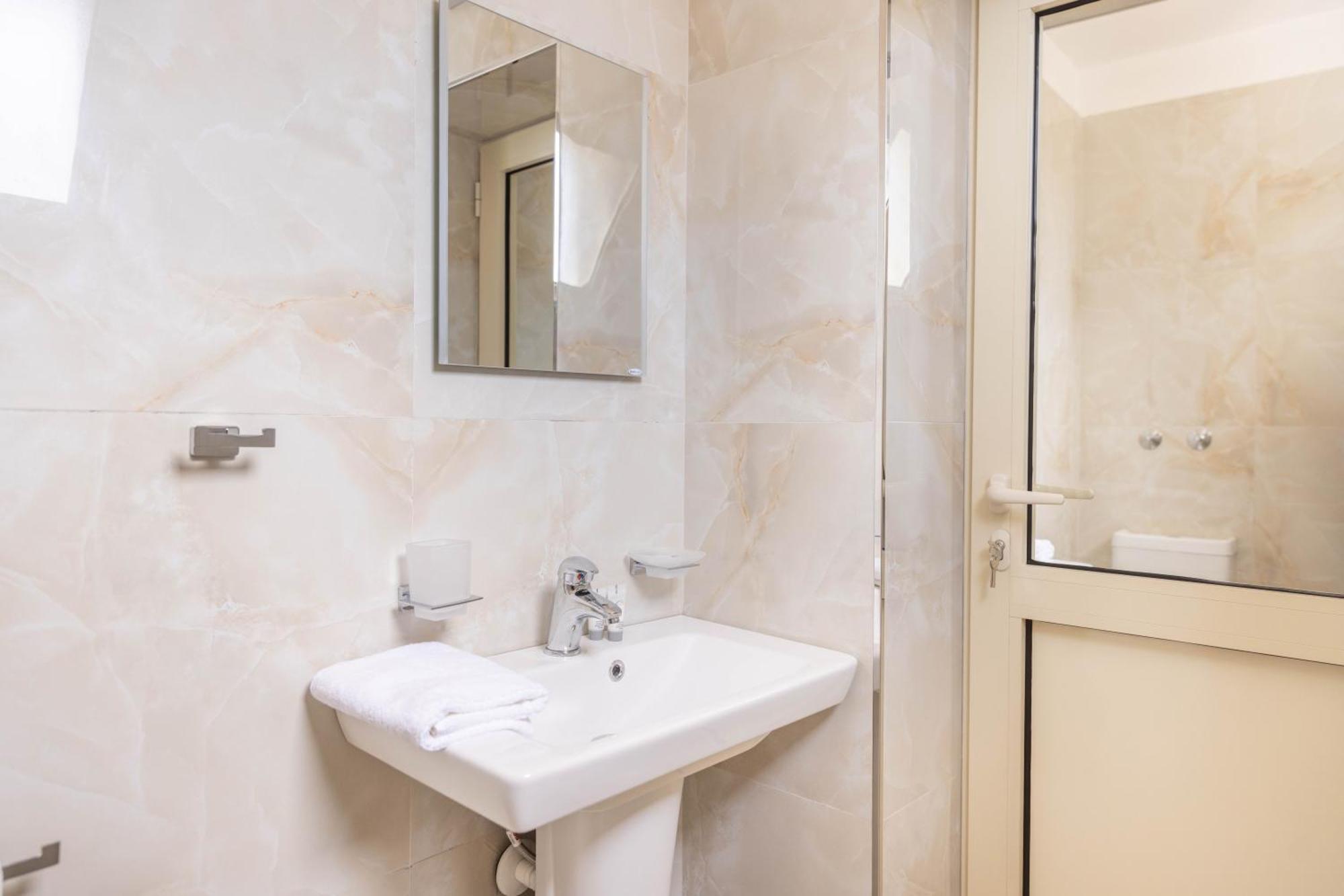 Hotel Vila Max Durrës 외부 사진