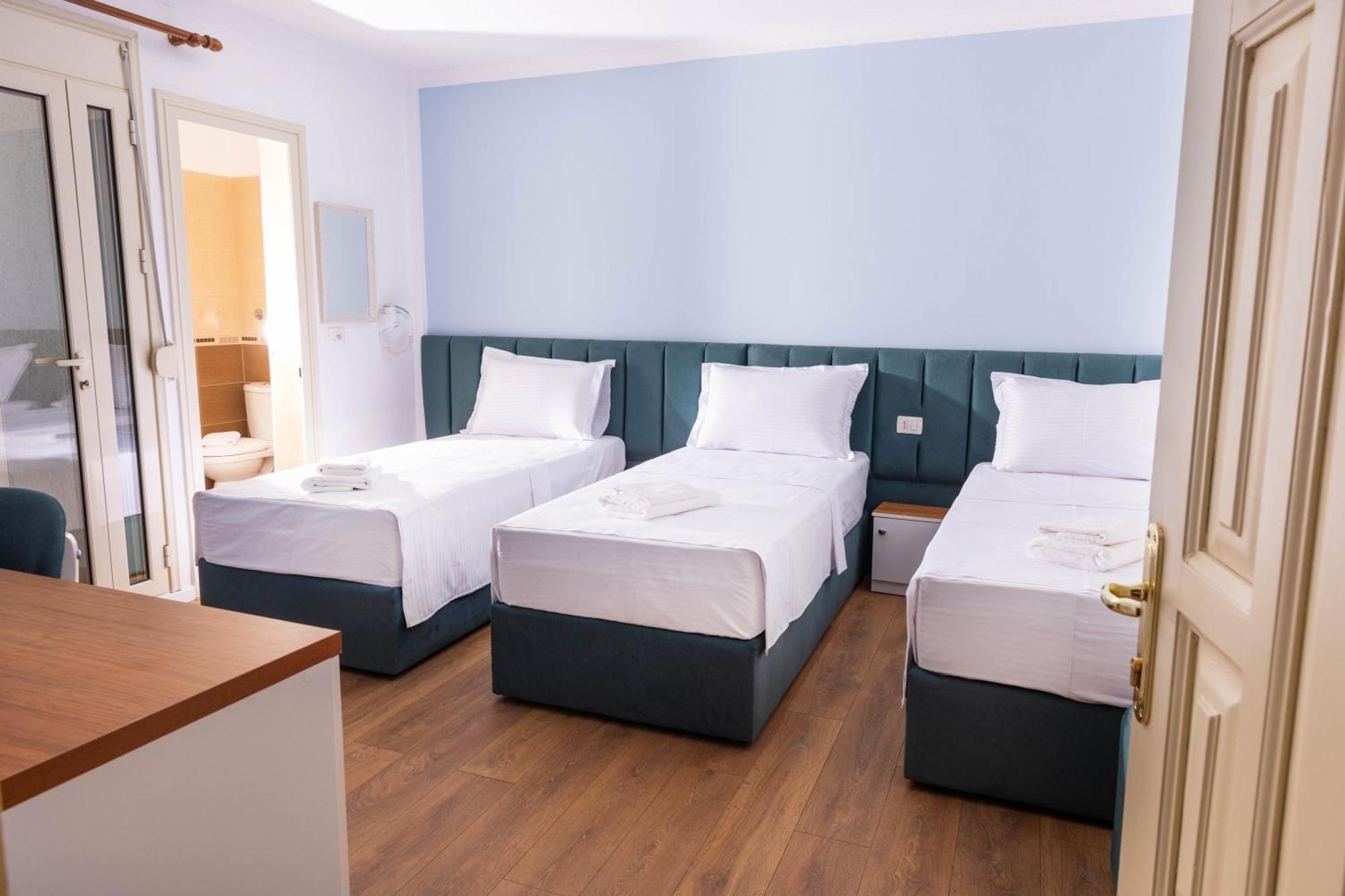 Hotel Vila Max Durrës 외부 사진