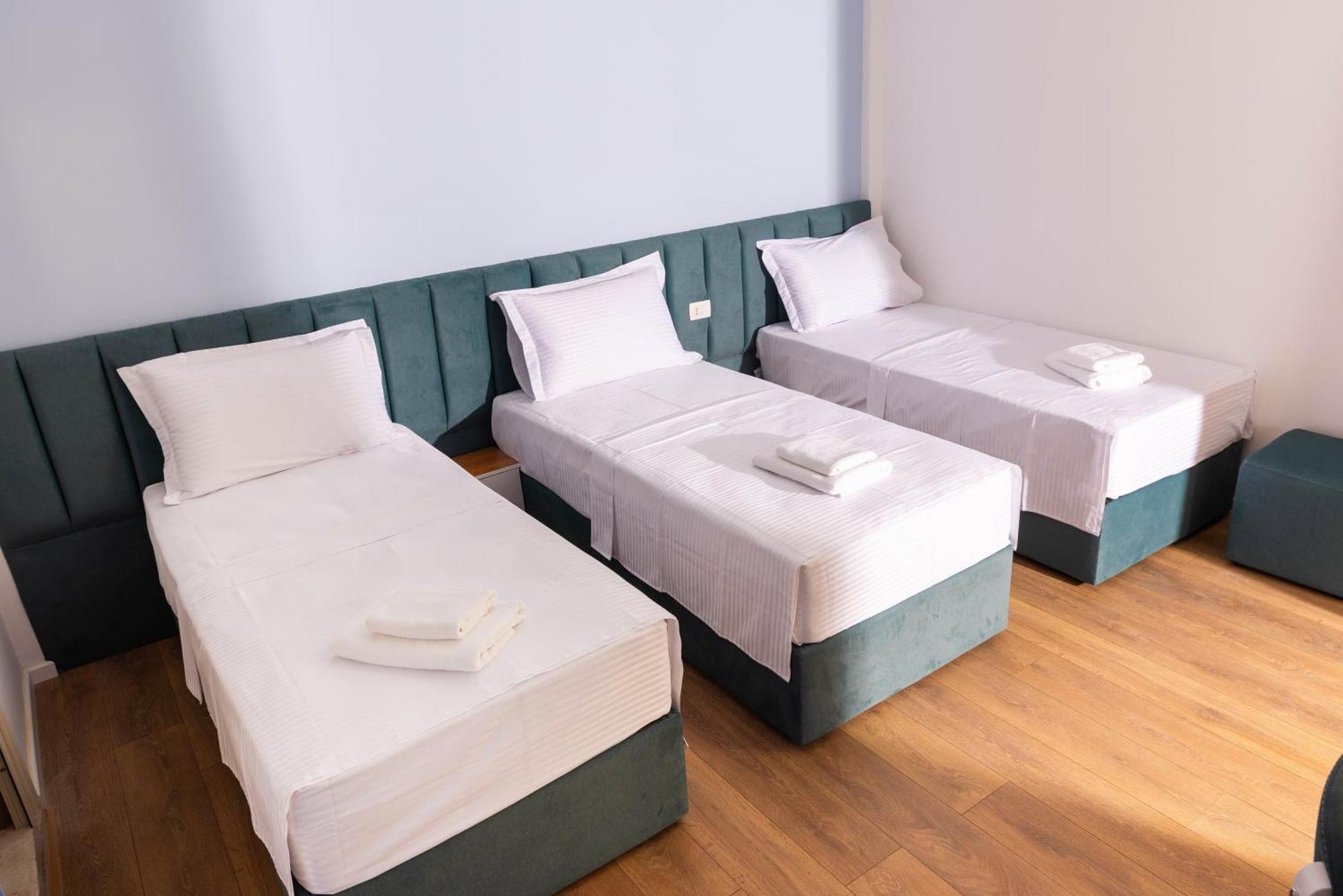 Hotel Vila Max Durrës 외부 사진